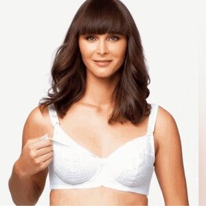 Cake Maternity White Chocolate Lace
Nursing Bra Underwire 40D NWT